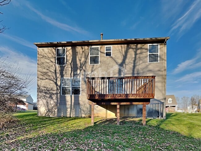 Building Photo - 637 Ellen Dr