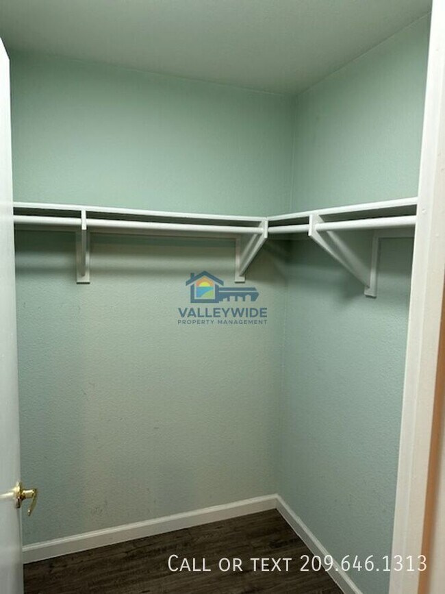 Building Photo - 3276 Amberfield Cir