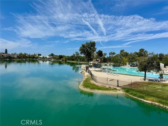 Building Photo - 32 Wetstone