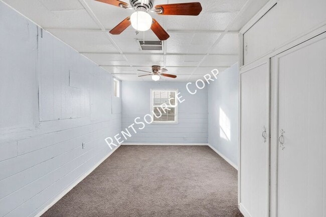 Building Photo - 1040-1042 Flora St