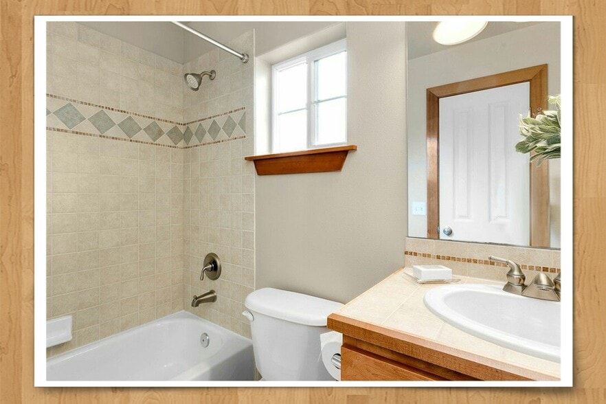 Primary Photo - 4816 40th Ave SW #B