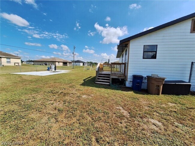 Building Photo - 3820 20th St W