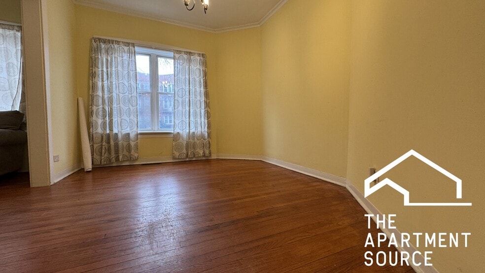 Building Photo - 5821 N Glenwood Ave