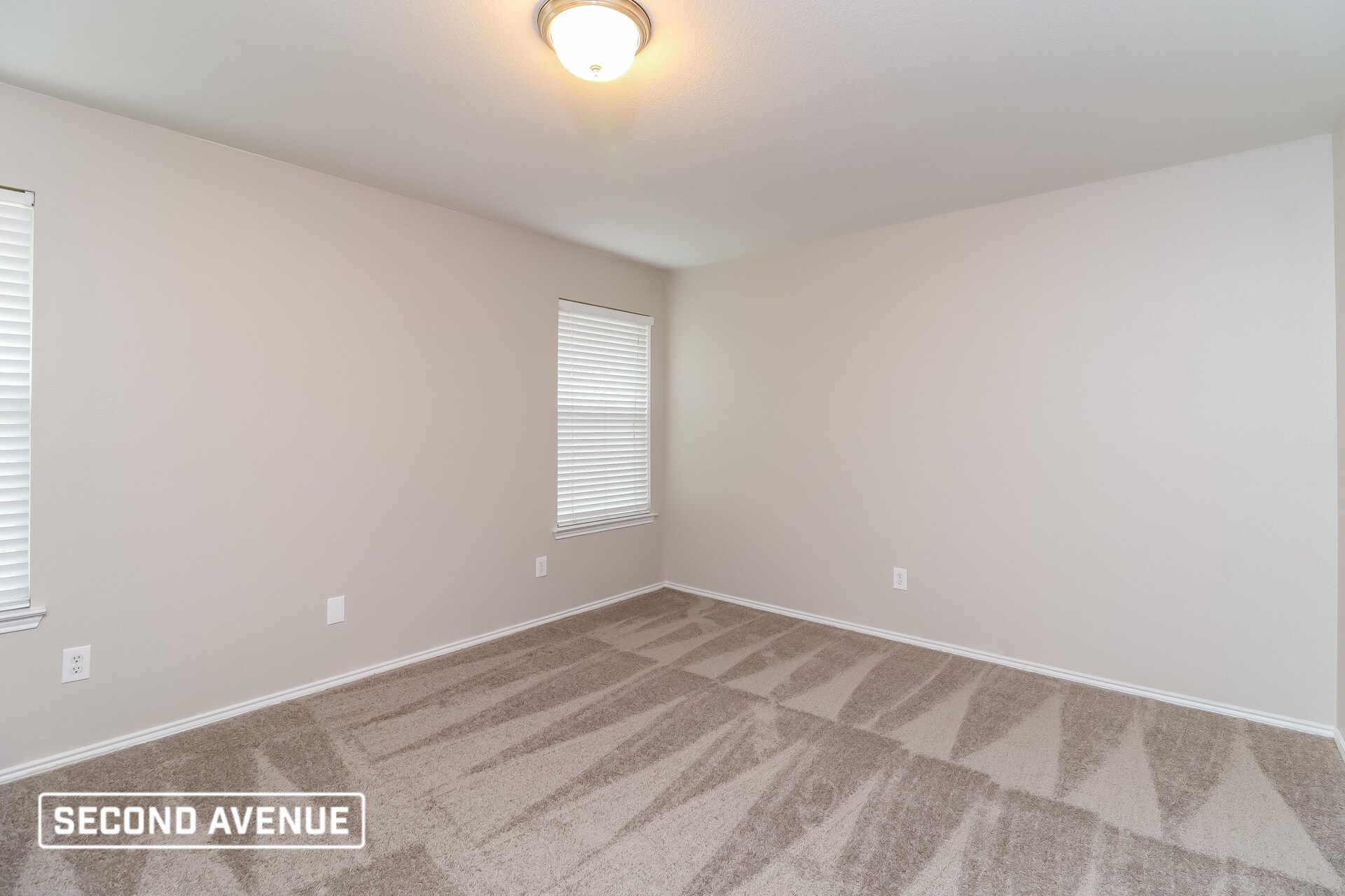 Building Photo - 8660 Boswell Meadows Dr