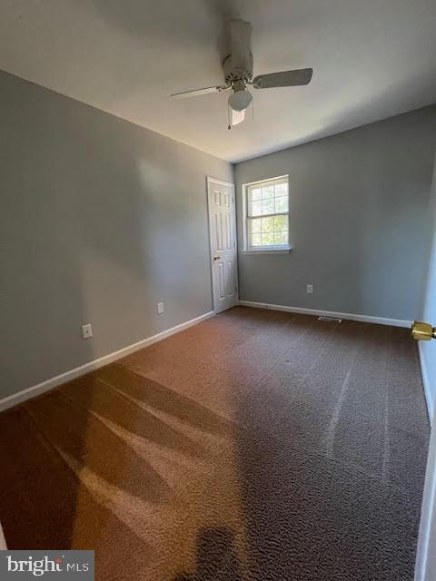 Building Photo - 508 Blackbird Dr