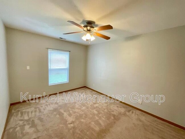 Building Photo - 1804 Jamestown Rd