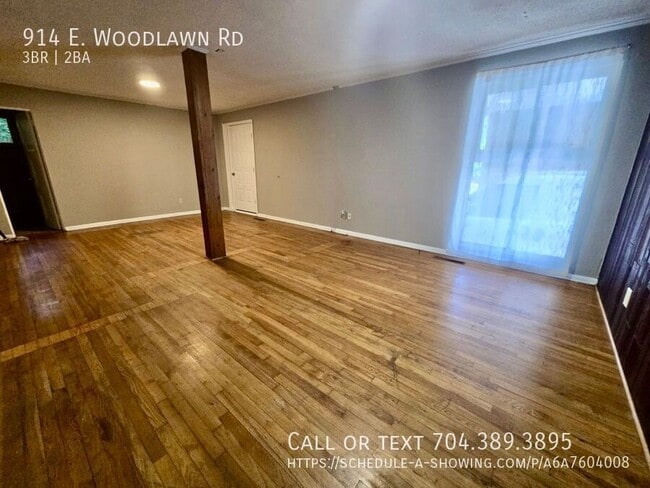 Building Photo - 914 E Woodlawn Rd