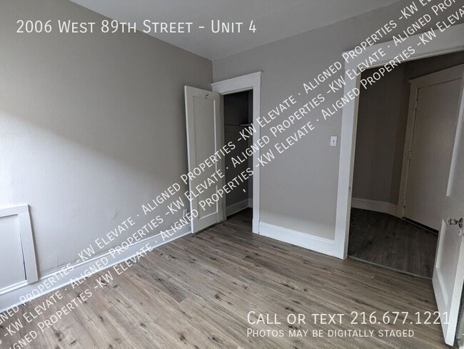 Building Photo - 2006 W 89th St