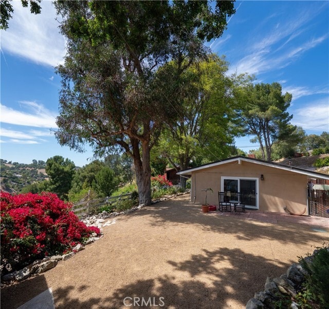 Building Photo - 12 Martingale Dr