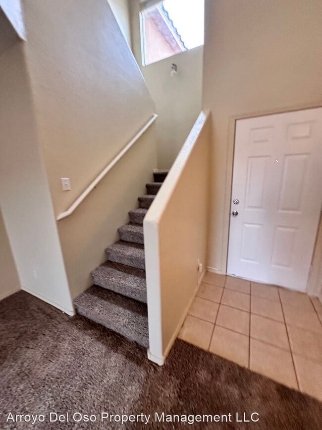Building Photo - 3 br, 3 bath House - 790 Purple Aster Aven...