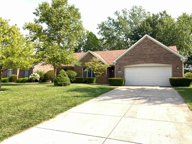Building Photo - 1685 Decourcy Ct