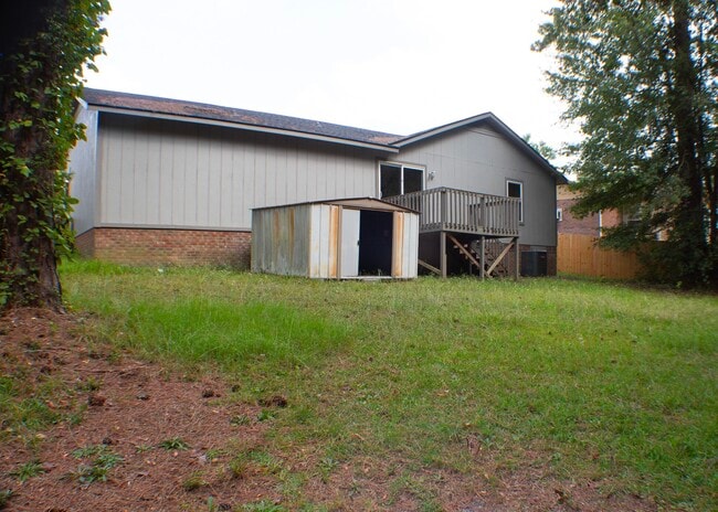 Building Photo - Van Grayson