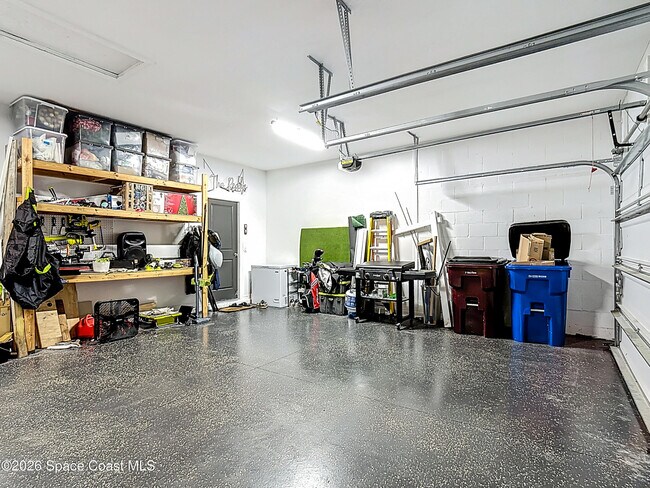 Building Photo - 4471 Holstein St