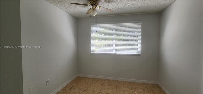 Building Photo - 8545 SW 152nd Ave