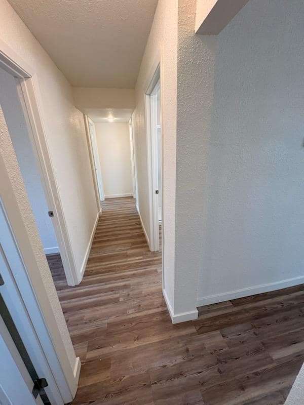 Building Photo - 216 NE 4th Ave