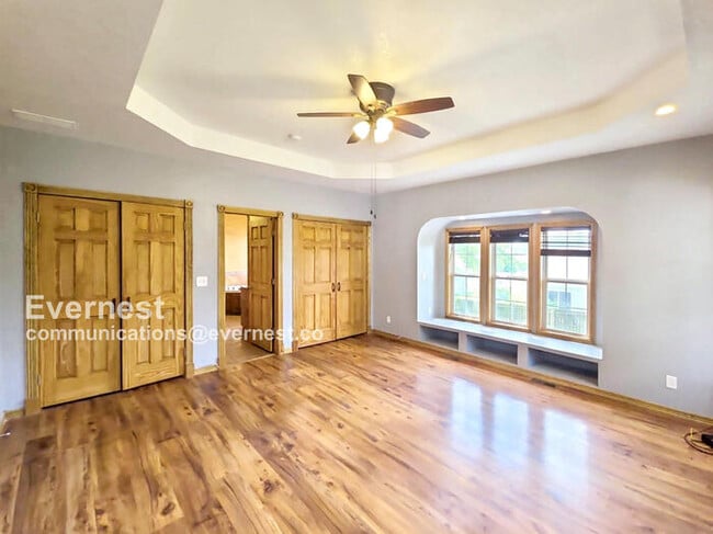Building Photo - 1609 W 26th St
