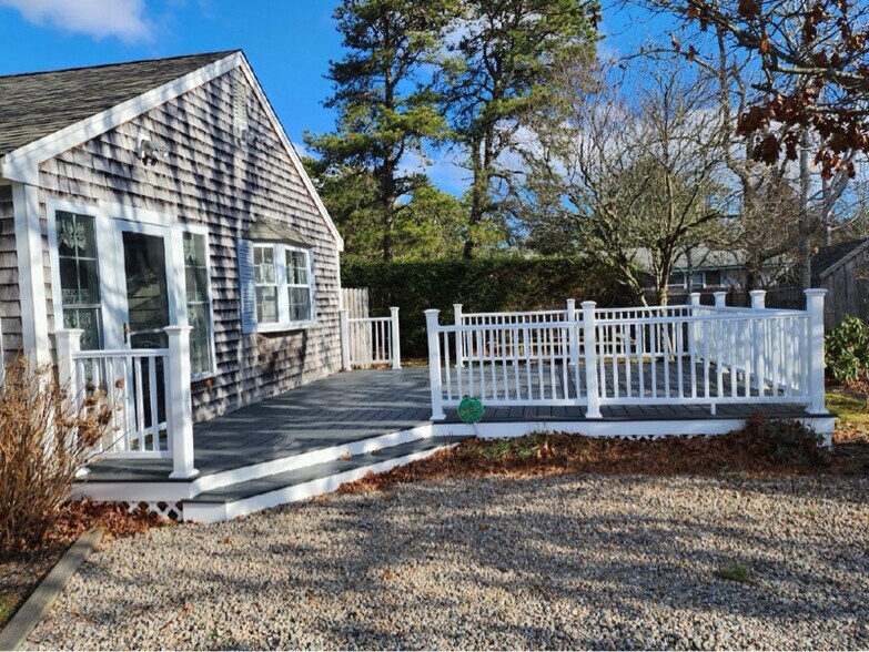 Building Photo - 22 Huckleberry Ln