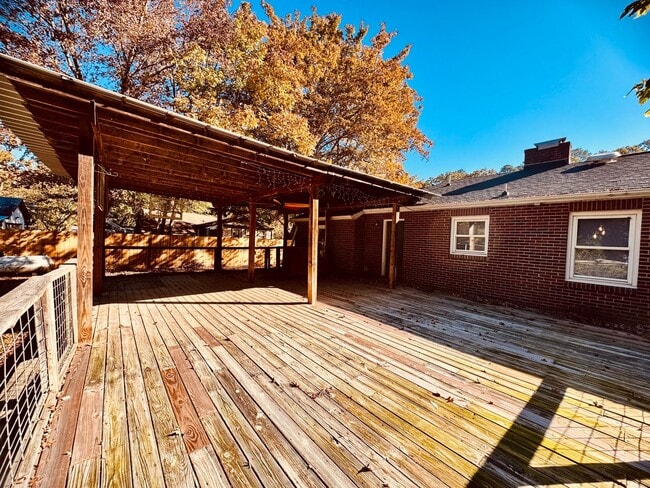 Building Photo - Beautiful 2BR Butner Home