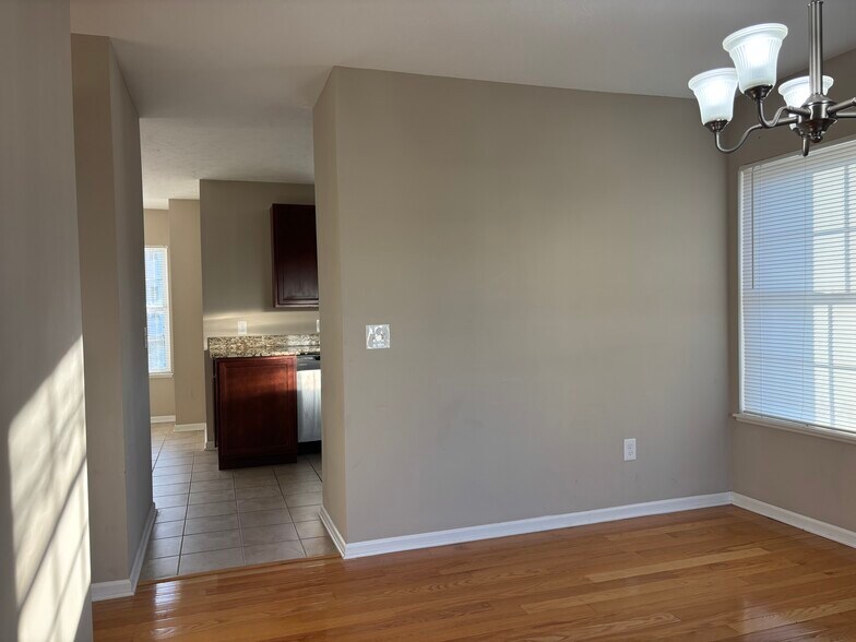 Dining Room - 1913 E 86th St