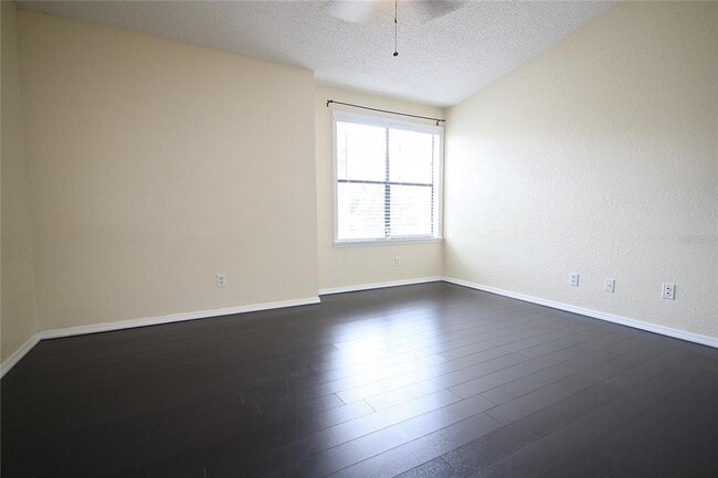 Building Photo - 2905 Antique Oaks Cir