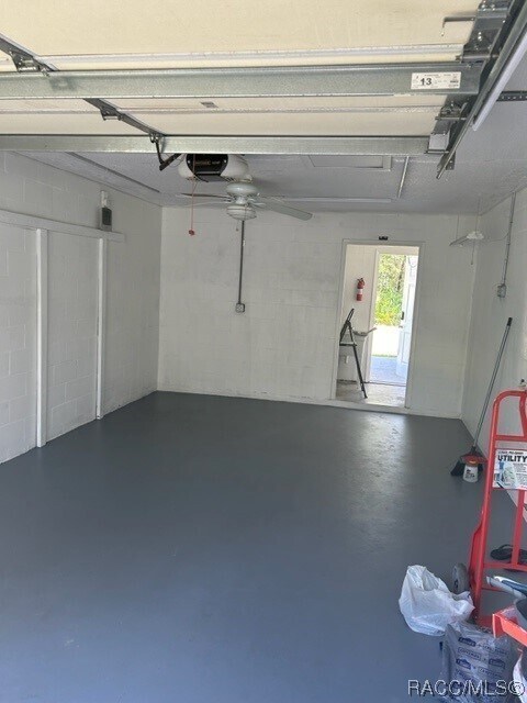 Building Photo - 9601 W Berry Ln