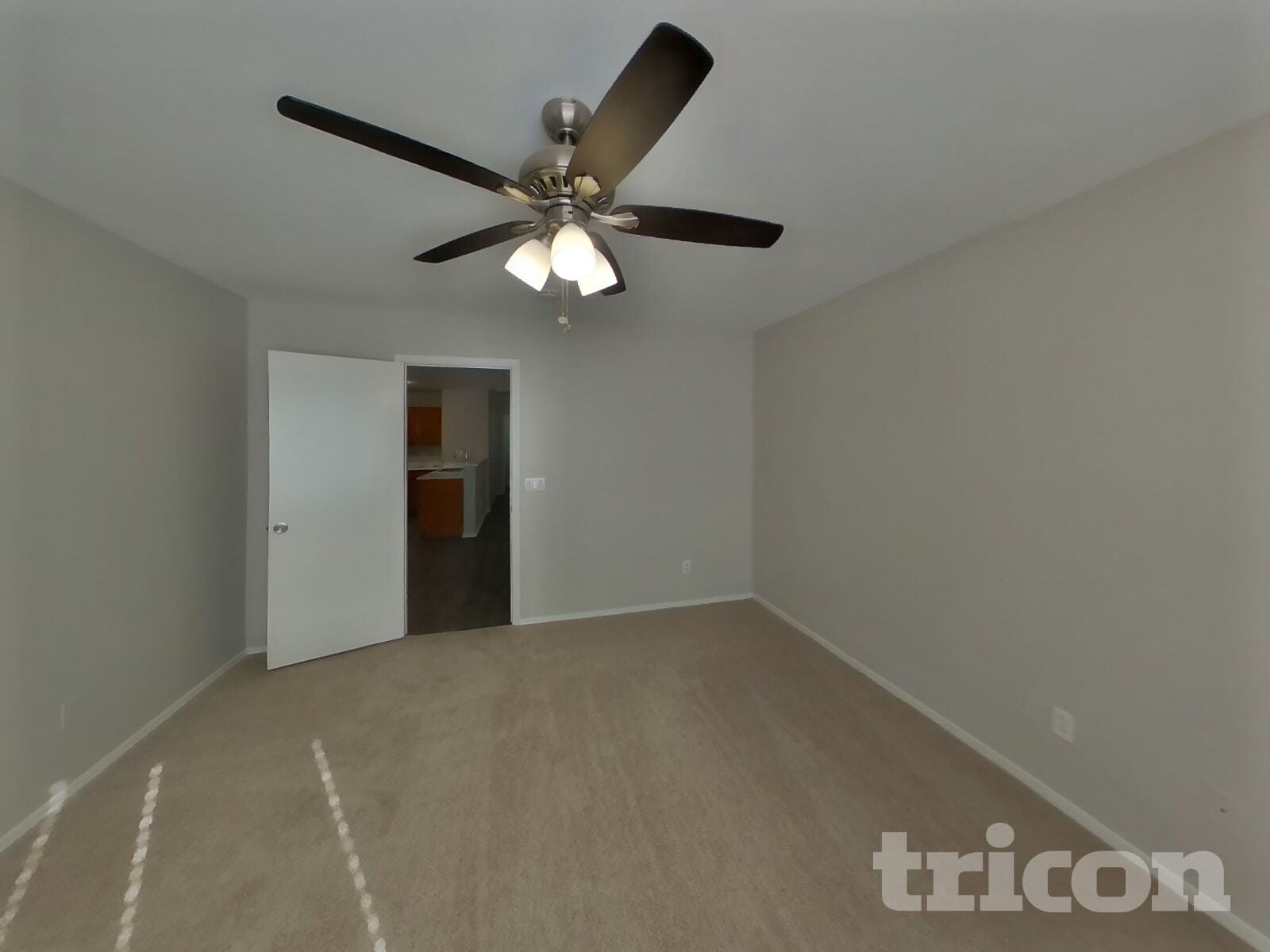 Building Photo - 11445 W Cambridge Ave