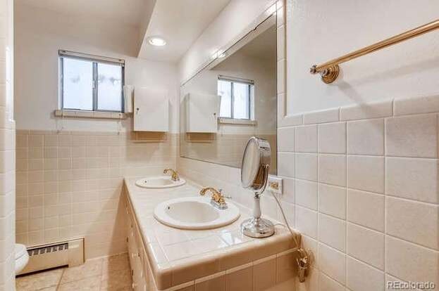 Building Photo - 4618 W 35th Ave