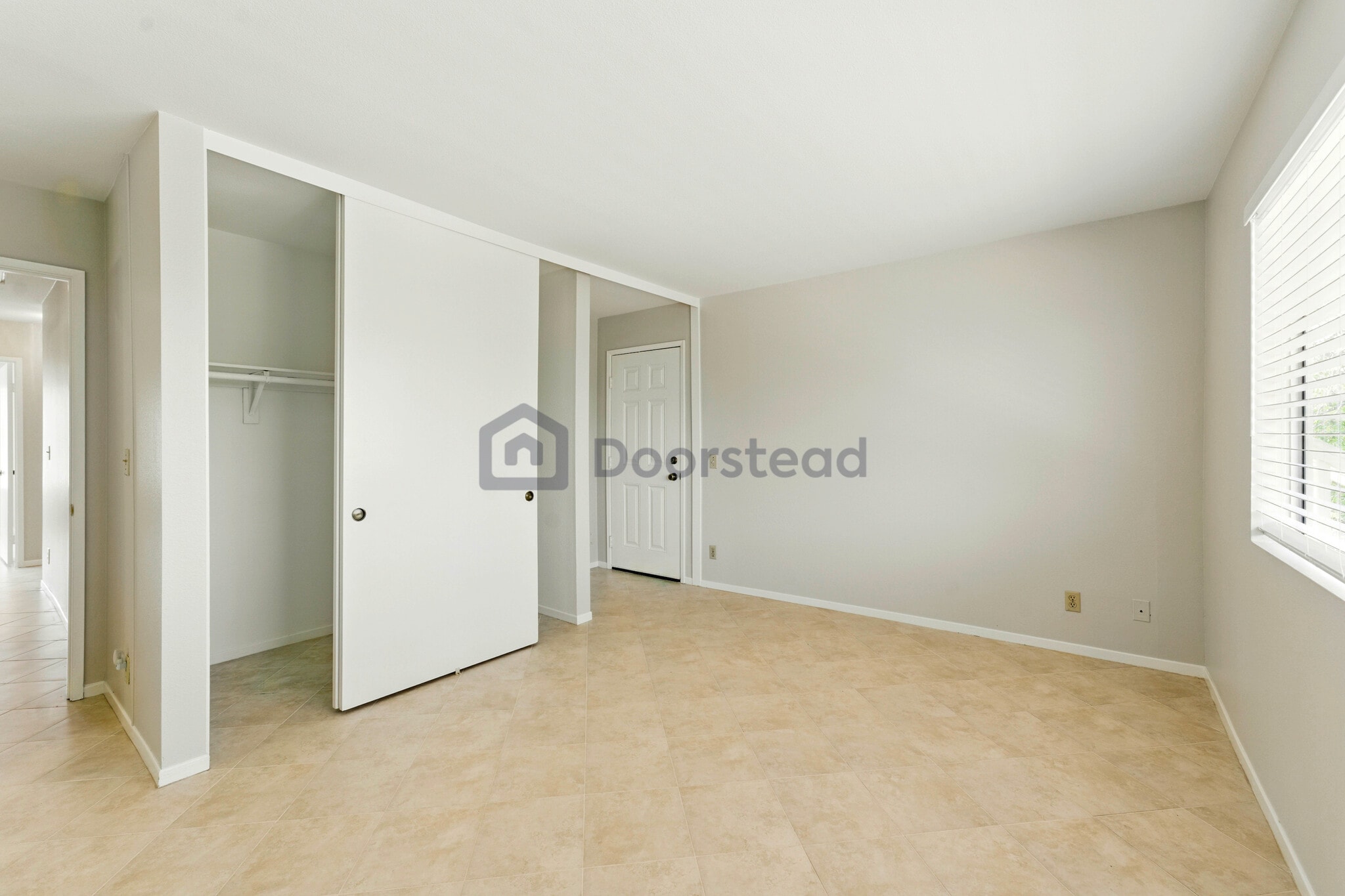 Building Photo - 609 Hoover Ct