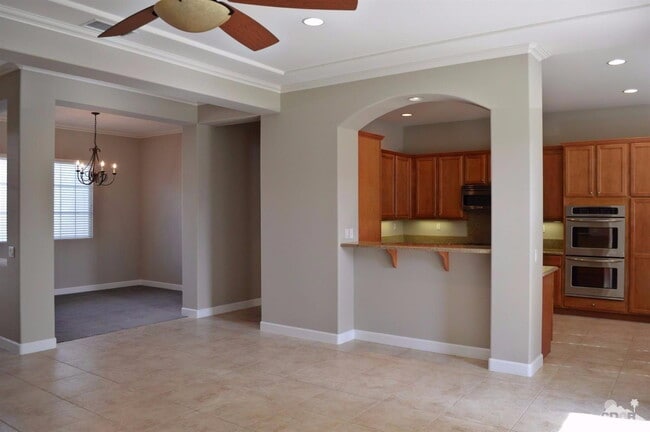 Building Photo - Villa de Gallego - Furnished Rental