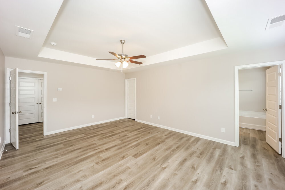 Building Photo - 1093 Lear Dr
