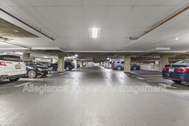 Building Photo - 12000 Market St