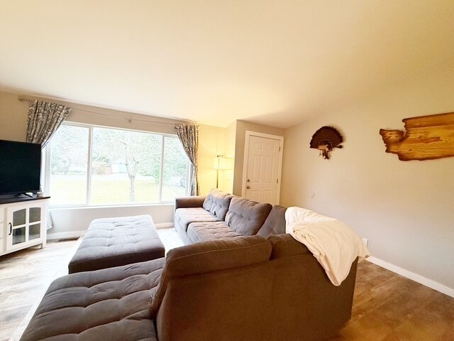 Building Photo - 3112 Harris Rd SE