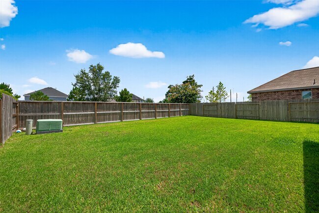 Building Photo - 15510 Birchdale Dr