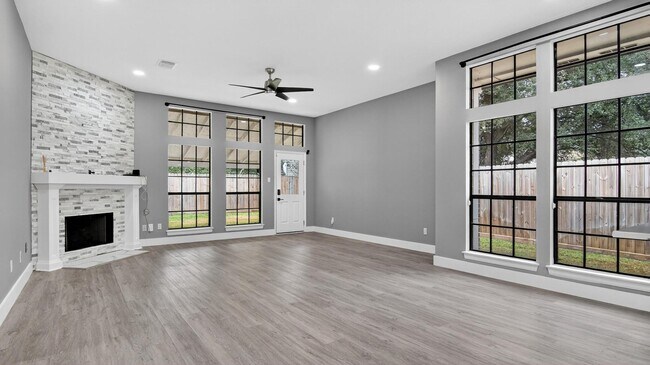 Building Photo - 4935 Otter Peak Dr