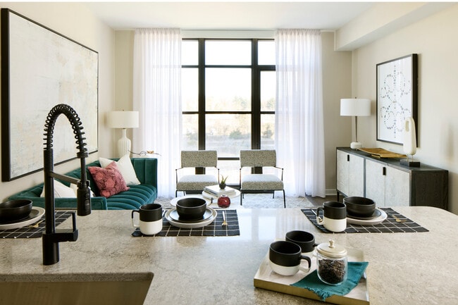Interior Photo - Easton