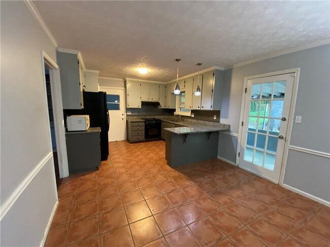 Building Photo - 4453 Old Mabry Pl