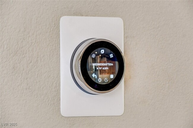 Building Photo - 8729 Red Brook Dr