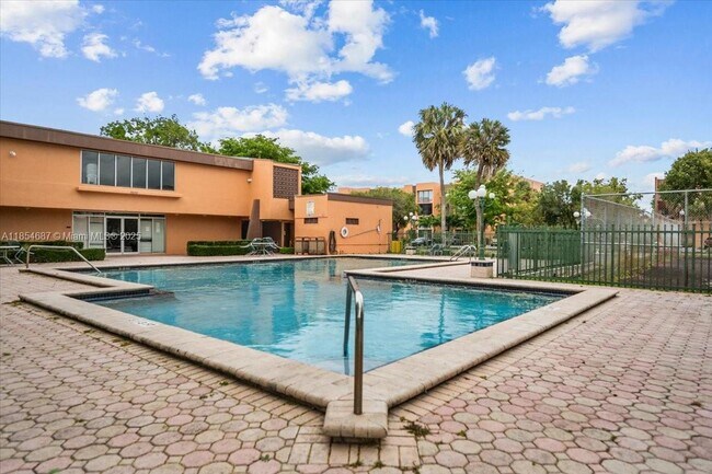 Building Photo - 9440 W Flagler St
