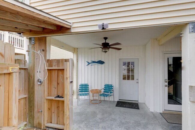 Building Photo - FURNISHED "WORK FROM HOME" RENTAL