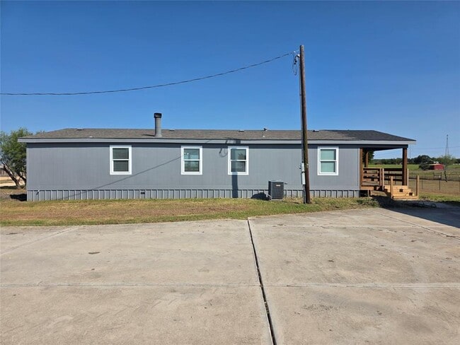 Building Photo - 14412 Graef Rd