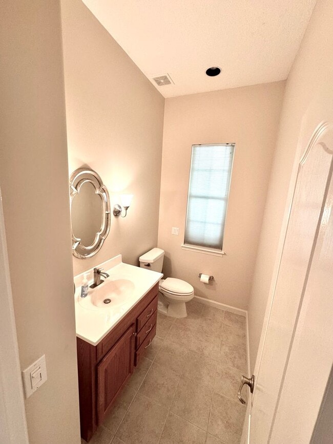 Building Photo - 163 Herons Nest Ln