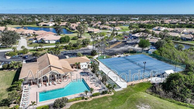 Building Photo - 8377 Parkside Dr