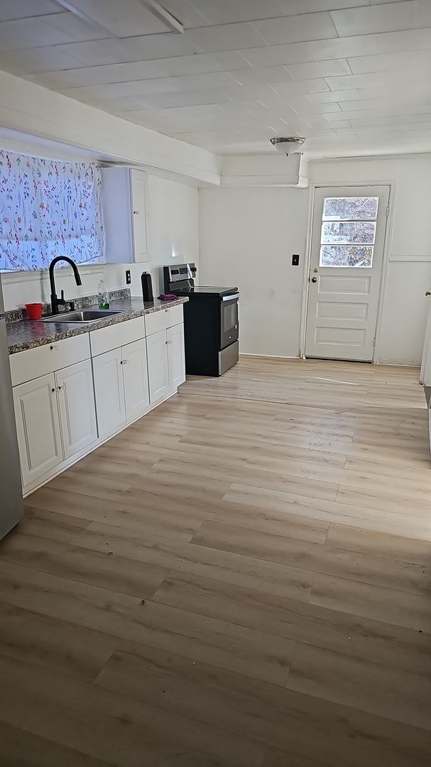 Building Photo - 64-66 Hutson