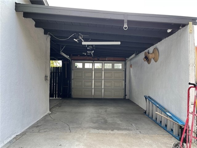Building Photo - 18643 Renault St