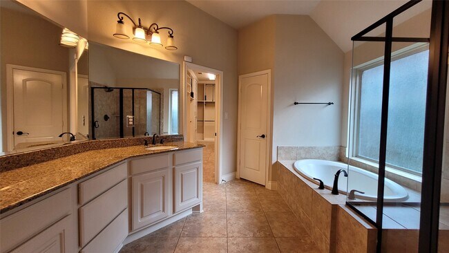 Building Photo - 16818 Talisker Dr