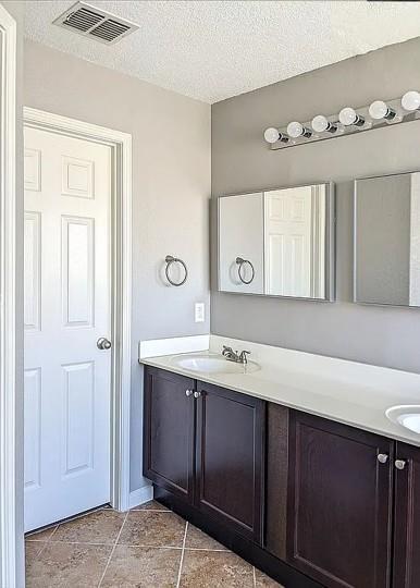 Building Photo - 7703 Redstone Manor