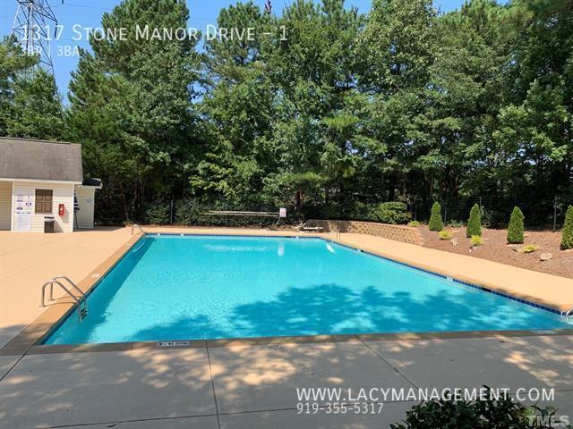 Building Photo - 1317 Stone Manor Dr