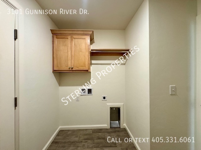 Building Photo - 3101 Gunnison River Dr