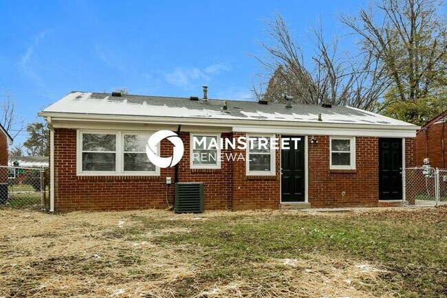 Building Photo - 3 Bedroom Pet-Friendly Home in Louisville,...