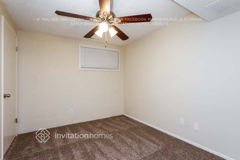 Building Photo - 3249 Inspiration Dr
